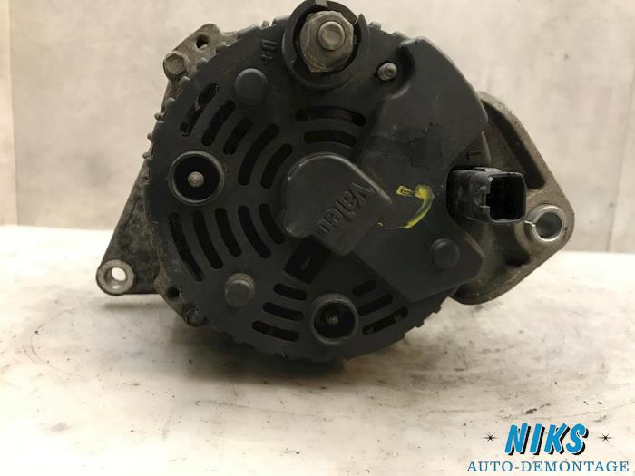 Dynamo van een Renault Megane Break/Grandtour (KA) 1.9 dCi 2003