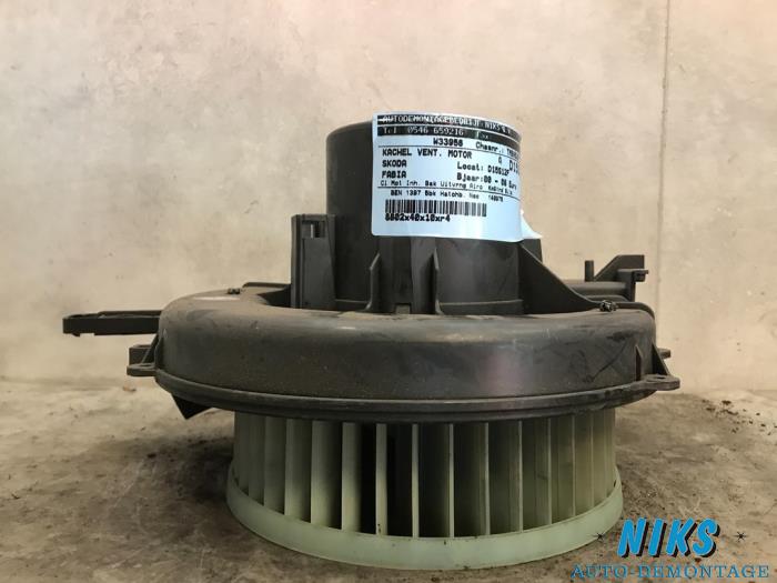 Kachel Ventilatiemotor van een Skoda Fabia 2000