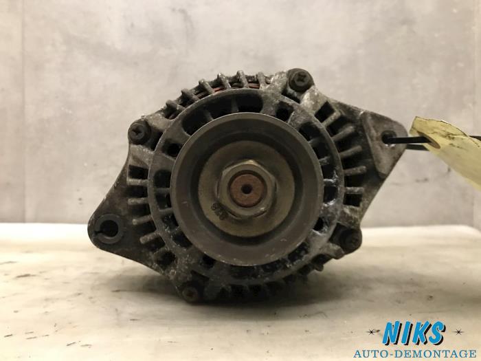 Gebruikte Dynamo Honda Civic (EJ/EK) 1.4iS 16V Prijs op aanvraag aangeboden door Niks autodemontage