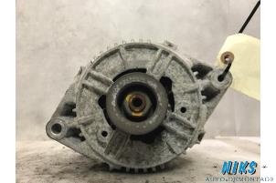 Gebruikte Alternator Opel Omega B (25/26/27) 2.2 16V Prijs op aanvraag aangeboden door Niks autodemontage