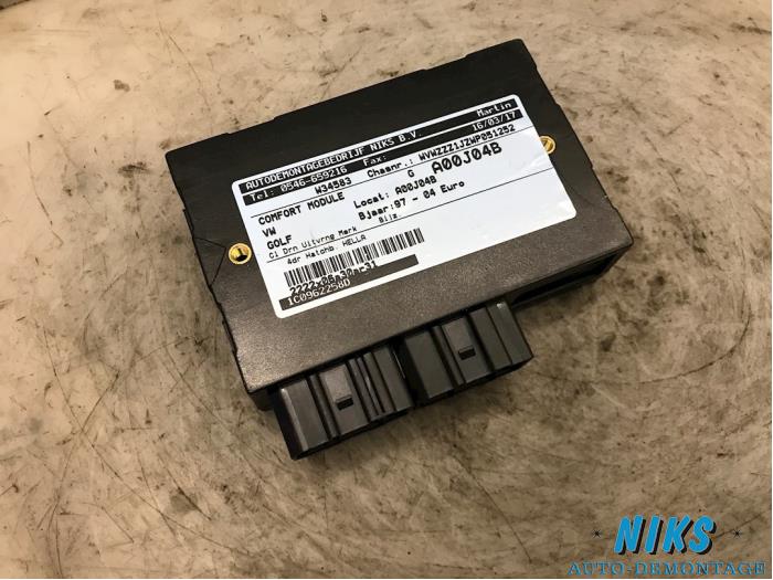 Gebruikte Comfort Module Volkswagen Golf IV (1J1) 1.6 Prijs op aanvraag aangeboden door Niks autodemontage