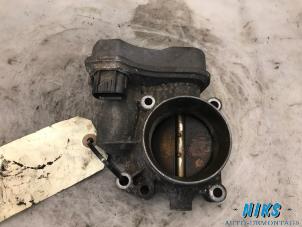 Gebruikte Gasklephuis Opel Zafira (F75) 2.2 16V Prijs op aanvraag aangeboden door Niks autodemontage