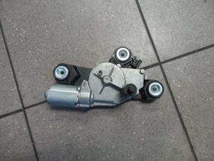 Gebruikte Ruitenwissermotor achter Ford Mondeo Prijs € 50,00 Margeregeling aangeboden door Autosloopbedrijf H.C.Stouten