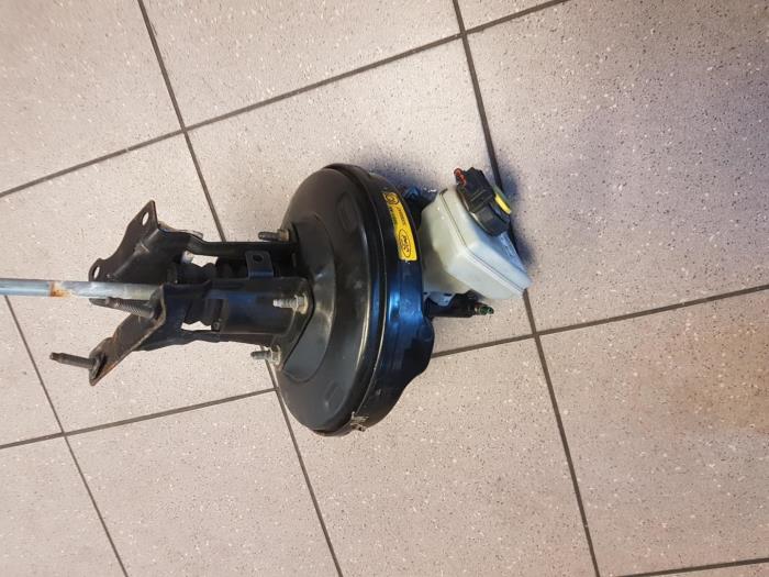 Gebruikte Rembol Ford Ka I 1.3i Prijs € 50,00 Margeregeling aangeboden door Autosloopbedrijf H.C.Stouten