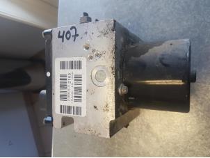 Gebruikte ABS Pomp Peugeot 407 (6D) 1.8 16V Prijs € 100,00 Margeregeling aangeboden door Autosloopbedrijf H.C.Stouten