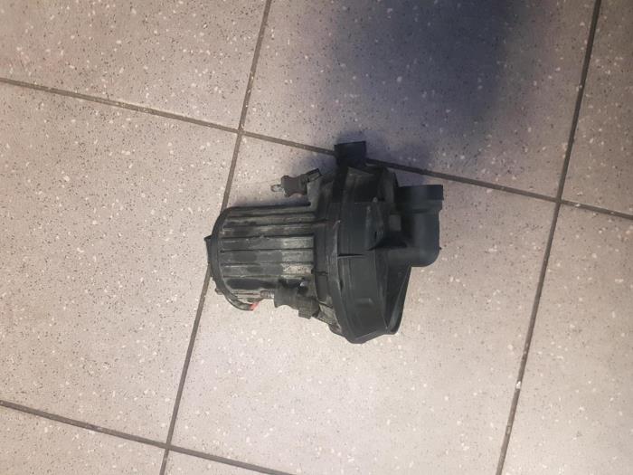 Gebruikte Luchtpomp Uitlaatgas Volkswagen Golf IV (1J1) 2.0 Prijs € 50,00 Margeregeling aangeboden door Autosloopbedrijf H.C.Stouten