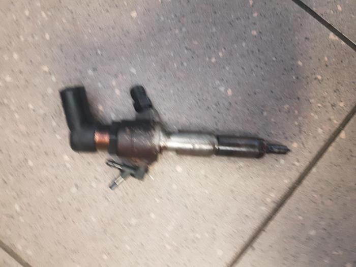 Verstuiver (diesel) van een Citroën C2 (JM) 1.4 HDI 2004