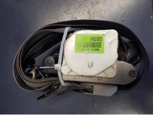 Gebruikte Veiligheidsgordel links-voor Kia Cerato 2.0 CRDi 16V Prijs € 50,00 Margeregeling aangeboden door Autosloopbedrijf H.C.Stouten