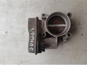 Gebruikte Gasklephuis Opel Vectra C Caravan 2.2 DIG 16V Prijs € 50,00 Margeregeling aangeboden door Autosloopbedrijf H.C.Stouten