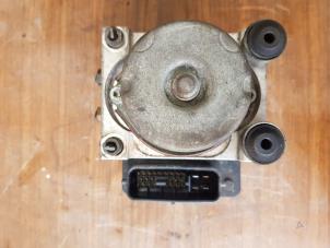 Gebruikte ABS Pomp Mitsubishi Lancer Wagon (CS/CT) 2.0 16V Prijs € 80,00 Margeregeling aangeboden door Autosloopbedrijf H.C.Stouten