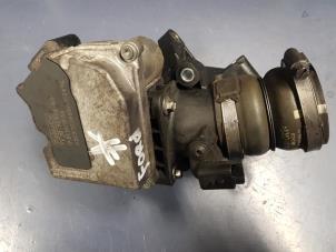 Gebruikte Gasklephuis Ford Focus 2 Wagon 1.6 TDCi 16V 110 Prijs € 50,00 Margeregeling aangeboden door Autosloopbedrijf H.C.Stouten