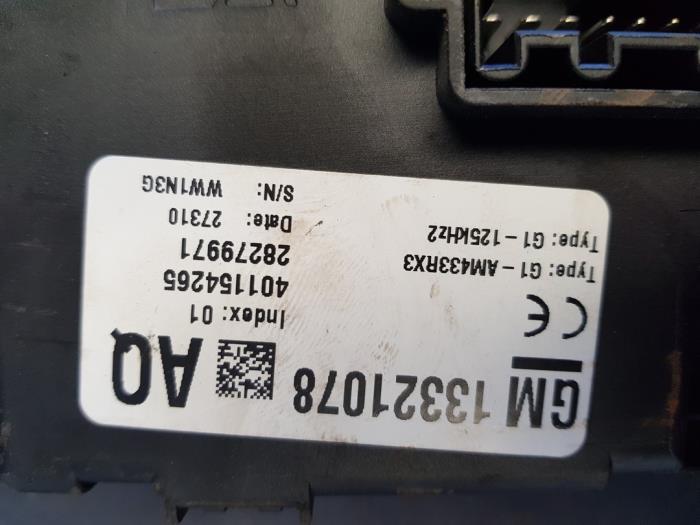 Gebruikte Kontaktslot + computer Opel Corsa D 1.3 CDTi 16V ecoFLEX Prijs € 150,00 Margeregeling aangeboden door Autosloopbedrijf H.C.Stouten