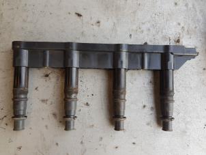 Gebruikte Bobine Citroen C4 Berline (LC) 1.4 16V Prijs € 35,00 Margeregeling aangeboden door Autosloopbedrijf H.C.Stouten