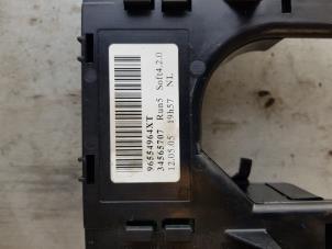 Gebruikte Combischakelaar Stuurkolom Citroen C4 Berline (LC) 1.4 16V Prijs € 45,00 Margeregeling aangeboden door Autosloopbedrijf H.C.Stouten