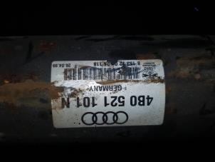 Gebruikte Tussenas Audi A6 Avant Quattro (C5) 2.8 V6 30V Prijs € 100,00 Margeregeling aangeboden door Autosloopbedrijf H.C.Stouten