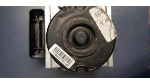 Gebruikte ABS Pomp Ford Focus 2 1.6 16V Prijs € 80,00 Margeregeling aangeboden door Autosloopbedrijf H.C.Stouten