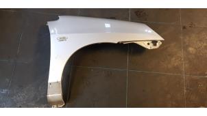 Gebruikte Scherm rechts-voor Suzuki Liana (ERC/ERD/RH4) 1.6 MPi 16V Prijs € 60,00 Margeregeling aangeboden door Autosloopbedrijf H.C.Stouten