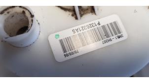 Gebruikte Tank element Pomp Ford Focus C-Max 1.6 16V Ti-VCT Prijs € 40,00 Margeregeling aangeboden door Autosloopbedrijf H.C.Stouten