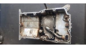 Gebruikte Carterpan Opel Vectra C GTS 2.2 DIG 16V Prijs € 70,00 Margeregeling aangeboden door Autosloopbedrijf H.C.Stouten