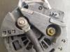 Dynamo van een Volkswagen Passat (3B3) 2.8 V6 30V 4Motion 2002