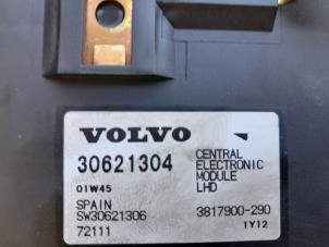 Gebruikte Verlichtings Module Volvo V40 (VW) 1.8 16V Prijs € 60,00 Margeregeling aangeboden door Autosloopbedrijf H.C.Stouten