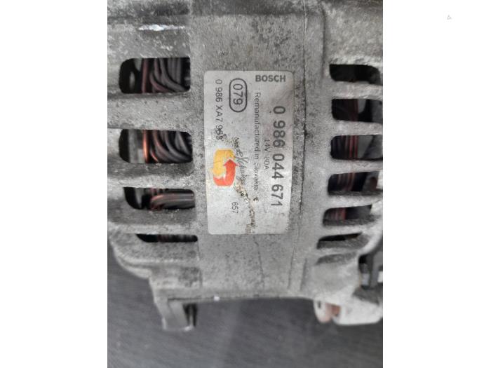 Gebruikte Dynamo Ford Focus 1 Wagon 1.8 16V Prijs € 35,00 Margeregeling aangeboden door Autosloopbedrijf H.C.Stouten