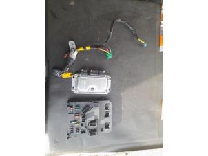 Gebruikte Kontaktslot + computer Citroen C3 Pluriel (HB) 1.6 16V Prijs € 125,00 Margeregeling aangeboden door Autosloopbedrijf H.C.Stouten