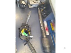 Gebruikte Combischakelaar Stuurkolom Fiat Panda (169) 1.2 Fire Prijs € 50,00 Margeregeling aangeboden door Autosloopbedrijf H.C.Stouten