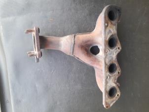 Gebruikte Uitlaatspruitstuk + katalysator Volkswagen Polo III (6N2) 1.4 Prijs € 60,00 Margeregeling aangeboden door Autosloopbedrijf H.C.Stouten