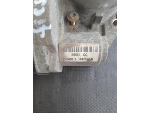 Gebruikte Gasklephuis Ford Fiesta 5 (JD/JH) 1.25 16V Prijs € 50,00 Margeregeling aangeboden door Autosloopbedrijf H.C.Stouten