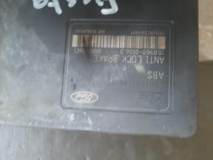 Gebruikte ABS Pomp Ford Fiesta 5 (JD/JH) 1.25 16V Prijs op aanvraag aangeboden door Autosloopbedrijf H.C.Stouten