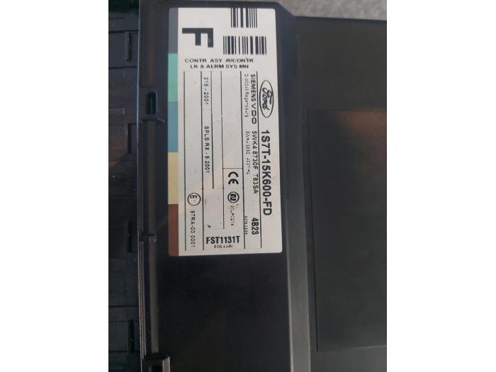 Gebruikte Bodycontrol Module Ford Focus 1 Wagon 1.6 16V Prijs € 35,00 Margeregeling aangeboden door Autosloopbedrijf H.C.Stouten