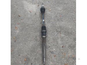 Gebruikte Homokineetas rechts-voor Ford Fusion 1.4 16V Prijs € 40,00 Margeregeling aangeboden door Autosloopbedrijf H.C.Stouten