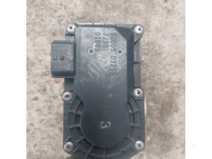 Gebruikte Gasklephuis Renault Twingo II (CN) 1.2 Prijs € 50,00 Margeregeling aangeboden door Autosloopbedrijf H.C.Stouten