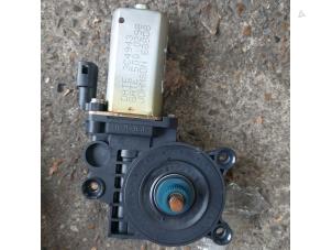 Gebruikte Motor portierruit Ford Fiesta 5 (JD/JH) 1.3 Prijs € 20,00 Margeregeling aangeboden door Autosloopbedrijf H.C.Stouten