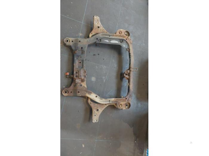 Gebruikte Subframe Kia Cee'd Sporty Wagon (EDF) 1.4 16V Prijs € 100,00 Margeregeling aangeboden door Autosloopbedrijf H.C.Stouten