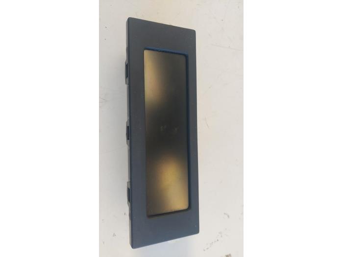 Gebruikte Display Interieur Citroen C3 (SC) 1.4 16V VTi Prijs € 30,00 Margeregeling aangeboden door Autosloopbedrijf H.C.Stouten