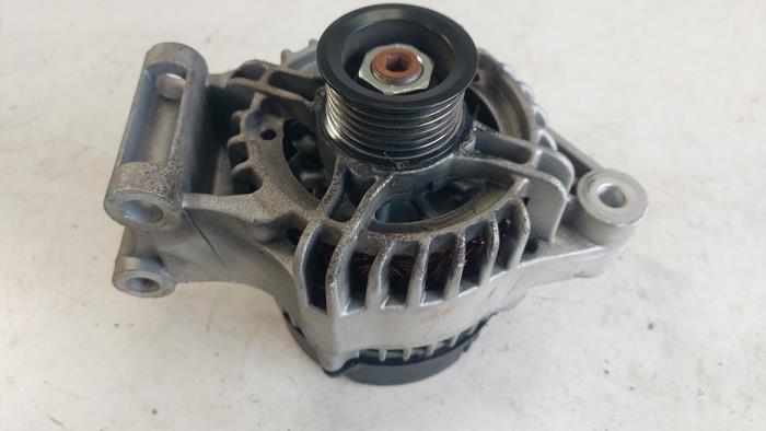 Gebruikte Alternator Ford Focus 2 1.4 16V Prijs € 40,00 Margeregeling aangeboden door Autosloopbedrijf H.C.Stouten
