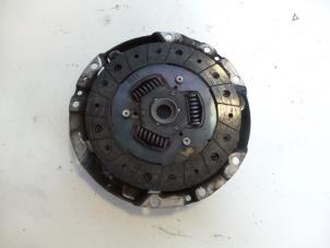 Gebruikte Koppelingsset (compleet) Suzuki Alto (RF410) 1.1 16V Prijs € 50,00 Margeregeling aangeboden door Autosloopbedrijf H.C.Stouten