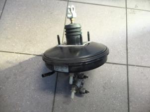 Gebruikte Rembekrachtiger Kia Picanto Prijs € 60,00 Margeregeling aangeboden door Autosloopbedrijf H.C.Stouten