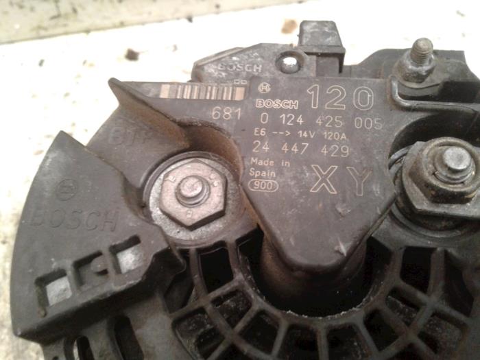 Alternator Fiat Stilo (192A/B), 2001 / 2007 1.6 16V, Hatchback, Benzine, 1.596cc, 77kW (105pk), FWD, 192B3000, 2005-05 / 2006-11, 192AXR1A; 192BXR1A (Gebruikt)
