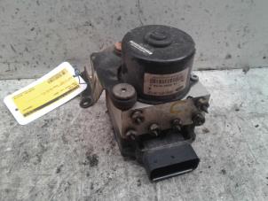 Gebruikte ABS Pomp Ford Focus 1 1.6 16V Prijs € 60,00 Margeregeling aangeboden door Autodemontage de Zaag