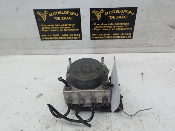 Gebruikte ABS Pomp Fiat Bravo (198A) 1.4 16V Prijs € 100,00 Margeregeling aangeboden door Autodemontage de Zaag