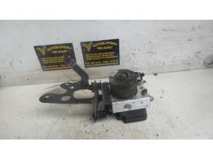 Gebruikte ABS Pomp Seat Altea (5P1) 2.0 FSI 16V Prijs € 100,00 Margeregeling aangeboden door Autodemontage de Zaag