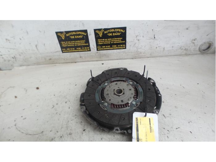 Gebruikte Koppelingsset (compleet) Renault Clio IV (5R) 0.9 Energy TCE 90 12V Prijs € 70,00 Margeregeling aangeboden door Autodemontage de Zaag