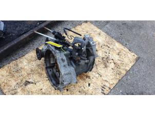 Gebruikte Versnellingsbak Volkswagen Golf IV (1J1) 1.9 TDI 110 Prijs € 150,00 Margeregeling aangeboden door Autodemontage de Zaag