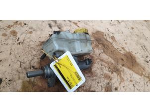 Gebruikte Hoofdremcilinder Seat Ibiza IV SC (6J1) 1.4 TDI Prijs € 40,00 Margeregeling aangeboden door Autodemontage de Zaag