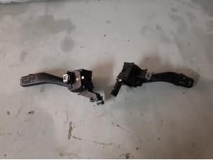 Gebruikte Licht + Raw Schakelaar Volkswagen Touran (1T1/T2) 1.9 TDI 105 Prijs € 50,00 Margeregeling aangeboden door Autodemontage de Zaag