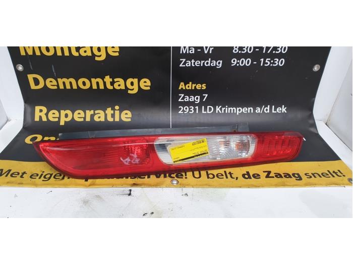 Achterlicht rechts van een Ford Focus 2 1.6 16V 2005