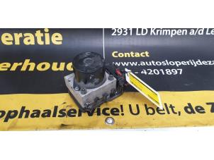 Gebruikte ABS Pomp Volkswagen Polo IV (9N1/2/3) 1.4 16V 75 Prijs € 80,00 Margeregeling aangeboden door Autodemontage de Zaag